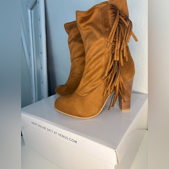 VENUS Tan Fringe Ankle Boots - Picture 1 of 4